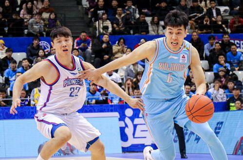 新疆球员爆料新闻,揭秘足球圈背后真相