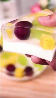 明星的夏日水果蛋糕,水果蛋糕甜蜜绽放