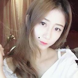 网红小雅合集,魅力四溢的时尚达人风采展示