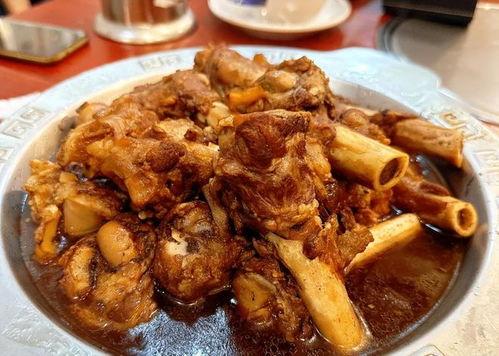 网红卤羊骨,香气四溢，回味无穷的美食传奇