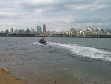 海南摩托艇网红洞,惊险刺激的水上探险之旅